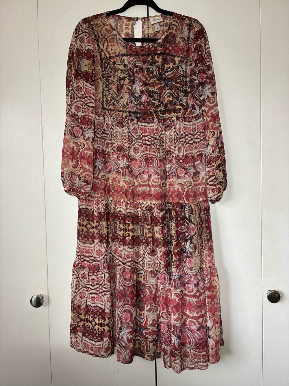 Knox Rose Red and Cream Paisley Tiered Long-Sleeve Dress